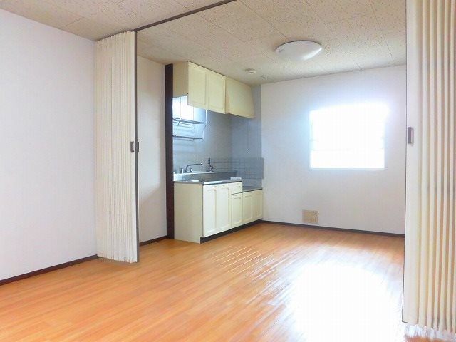 カーサホワイトリバー リビング