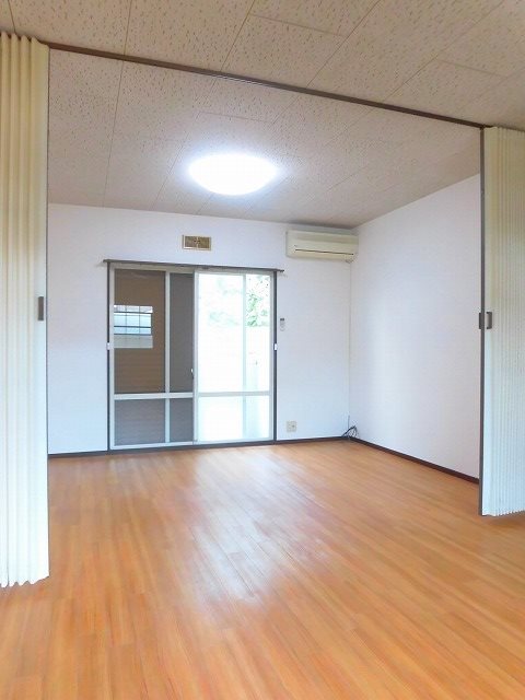カーサホワイトリバー リビング