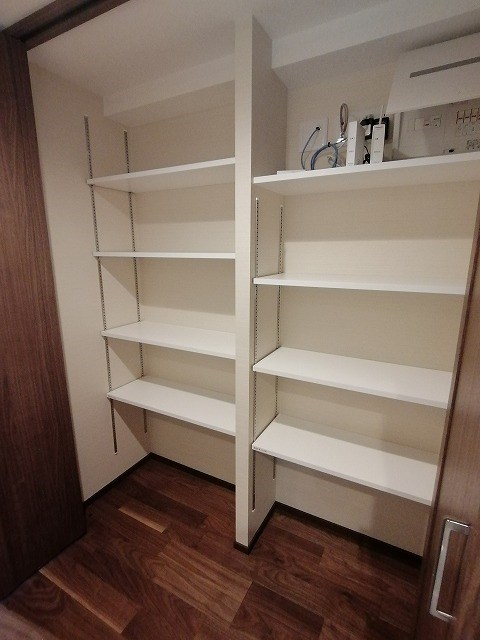 ブランドール北山 収納