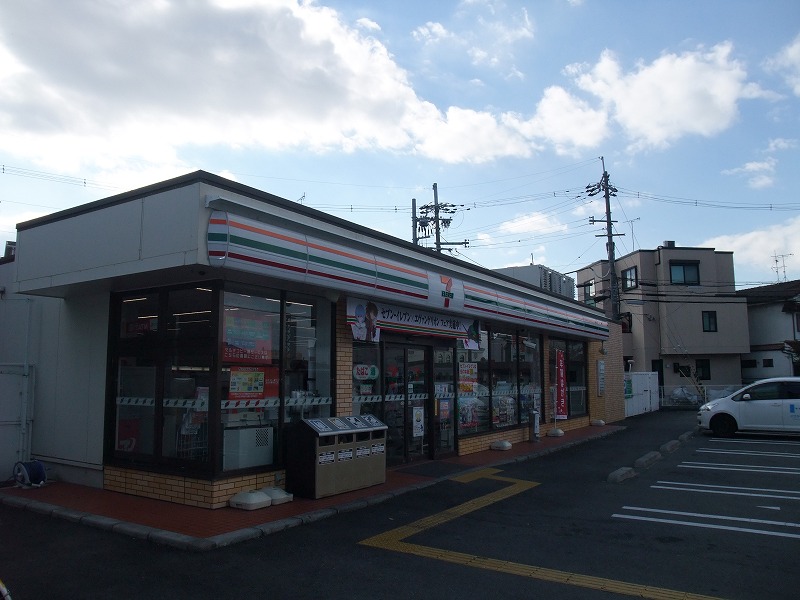 タウニィ天神 コンビニ