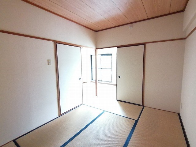 エスポワール鷺 ベッドルーム