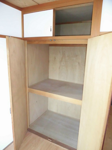 コーポバードワン 収納