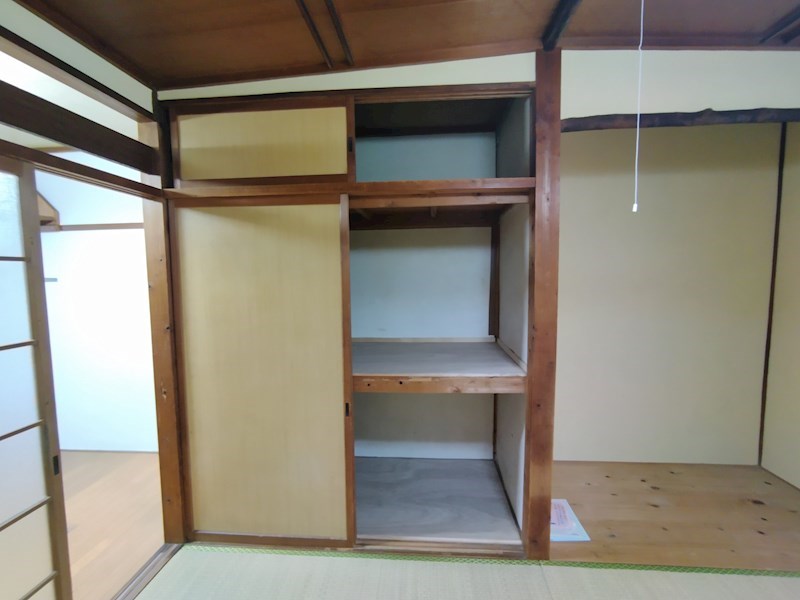 西野荘 収納
