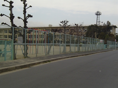 ヴィラ塚の木Ⅱ号館 小学校