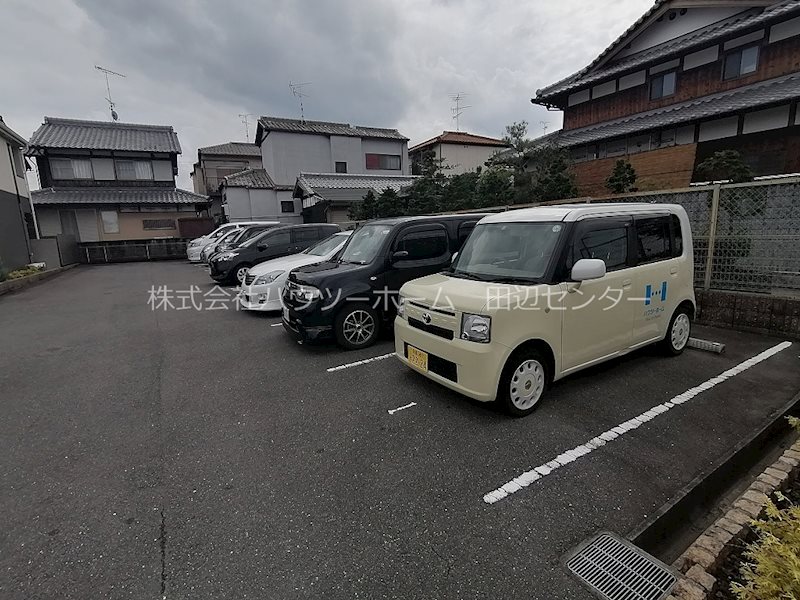 パルタージュ 駐車場