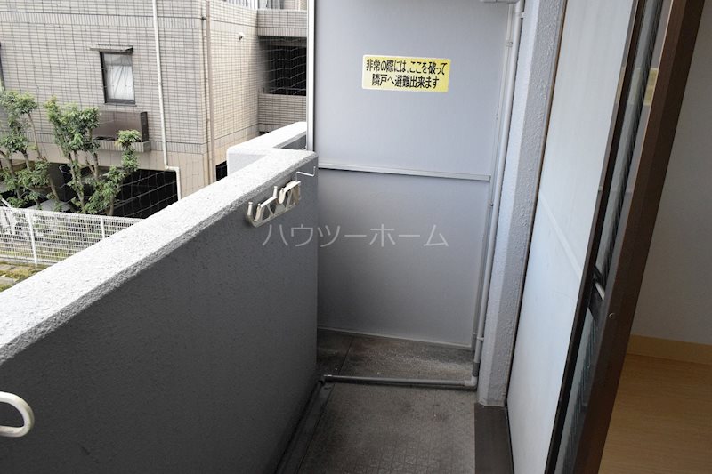 ジュネス神楽田 ベランダ