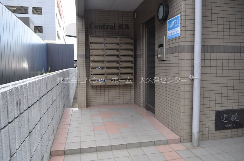 セントラル槙島 エントランス