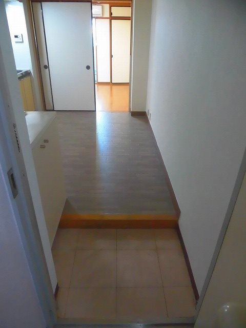 メモリー北白川 玄関