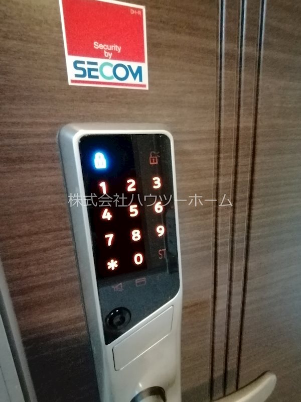 D-room松井山手南 セキュリティ