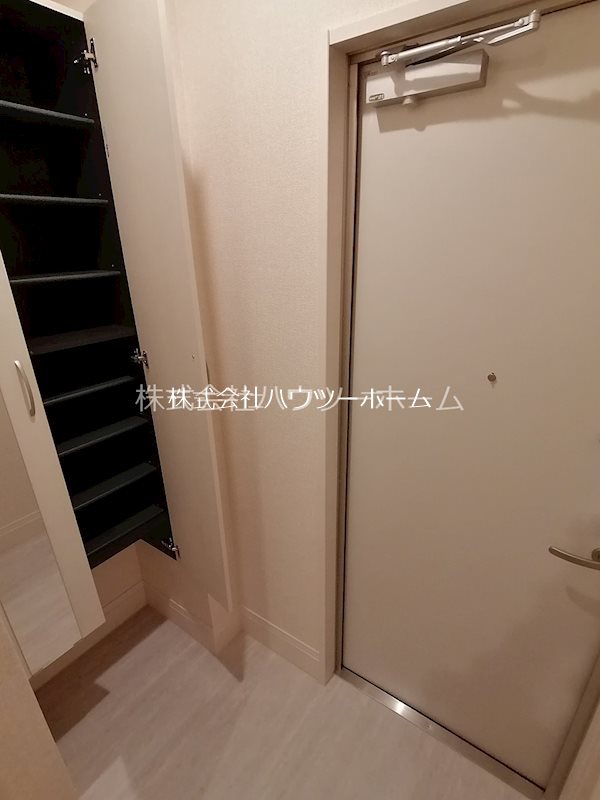 D-room松井山手南 玄関