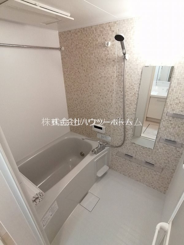 D-room松井山手南 風呂画像
