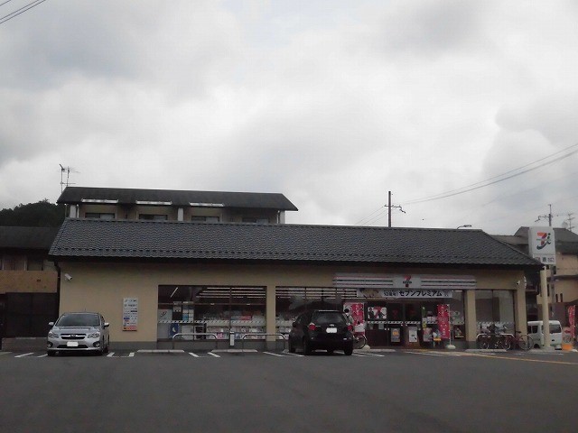 コーポバードワン コンビニ