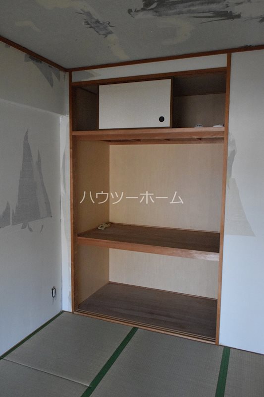 プレスティージ黄檗 収納