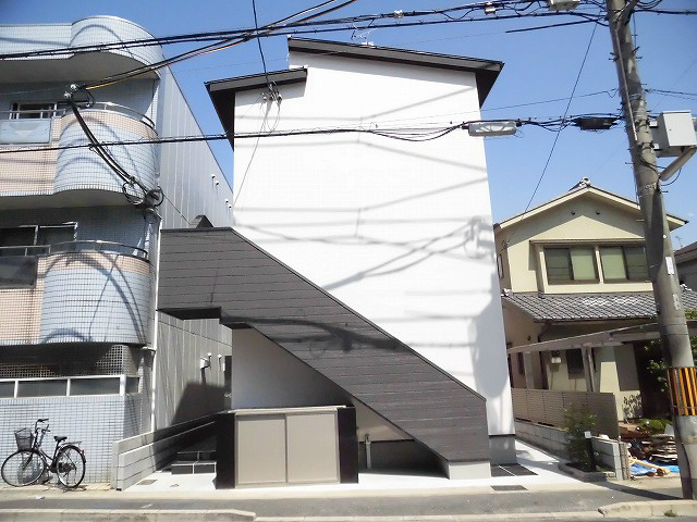 キーファー 外観