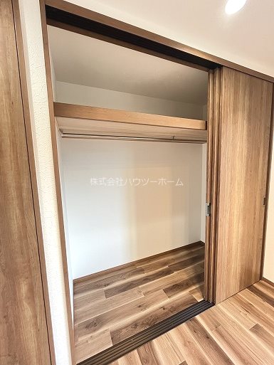 ハイツクリスタルあいりす 収納