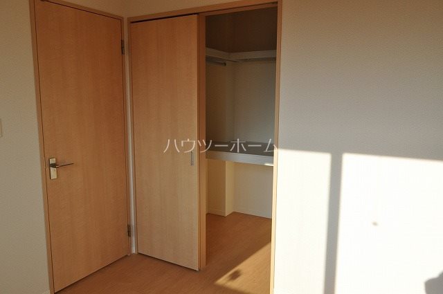 シャーメゾン欅ヶ丘・椿館 収納