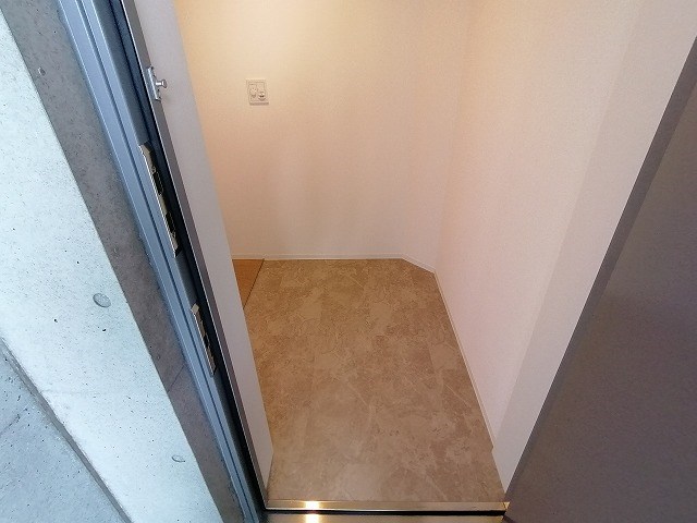 AKADEMOS　Residence 玄関