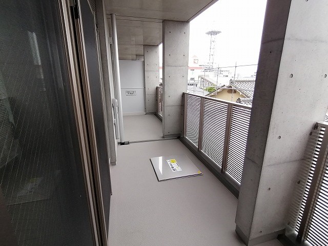 AKADEMOS　Residence ベランダ
