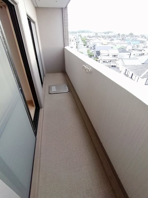 ヒルズシンメイ  ベランダ