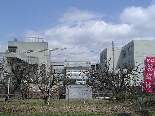 ブリッサ青谷 中学校