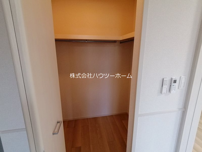 カーム　ブリーズ木津川 収納