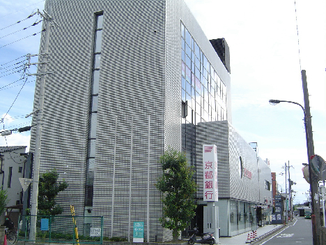 TタウンD棟 銀行