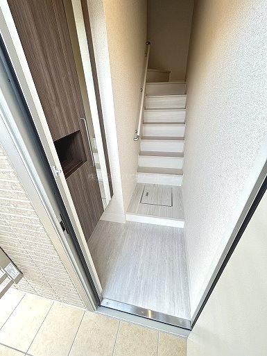 D-ROOM喜 玄関