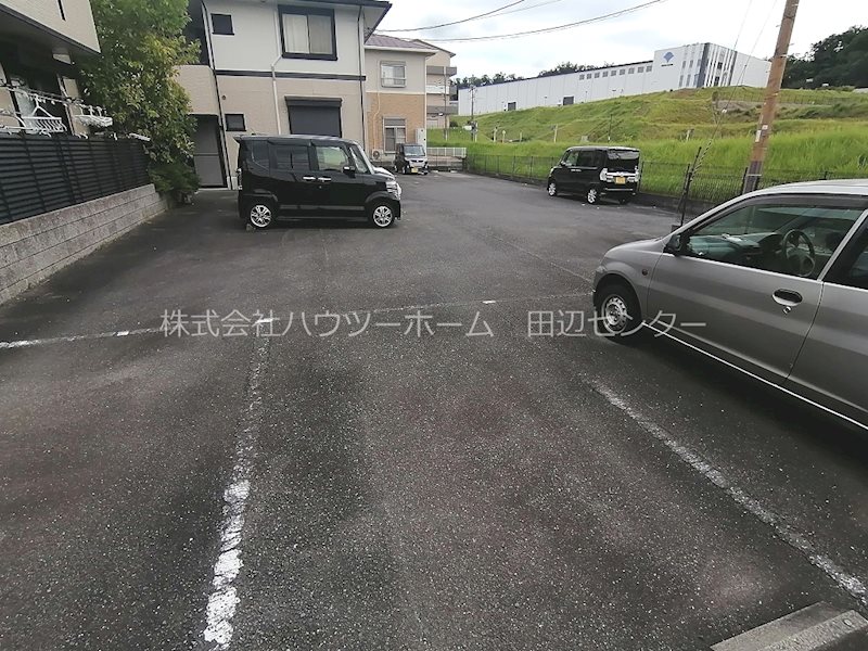 ビューテラス 駐車場
