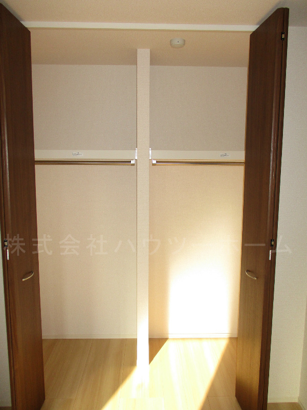 フルーレ神明 収納
