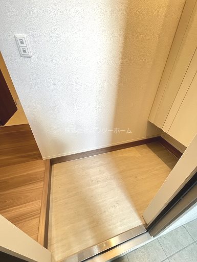 compassion7 玄関