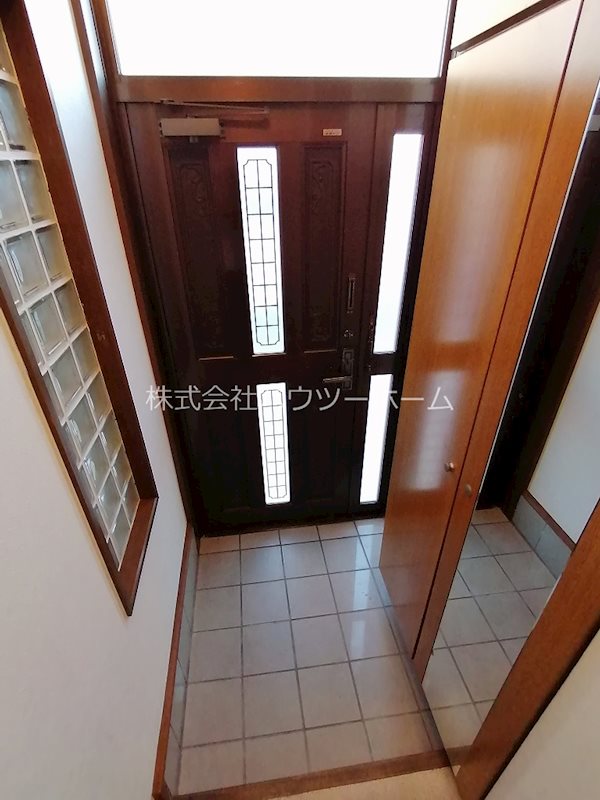 小倉町蓮池1-5　店舗付貸家 玄関