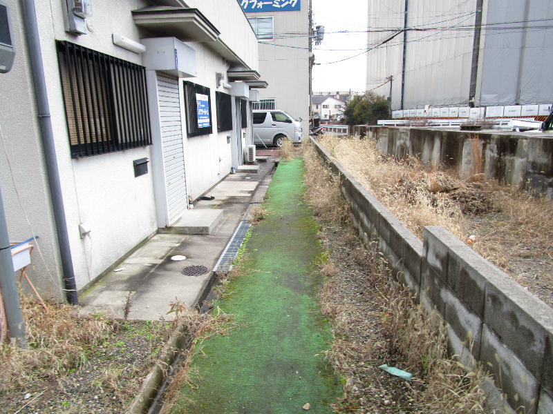 木津川ハウス 玄関