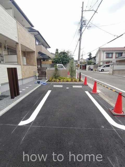 フランあおい 駐車場