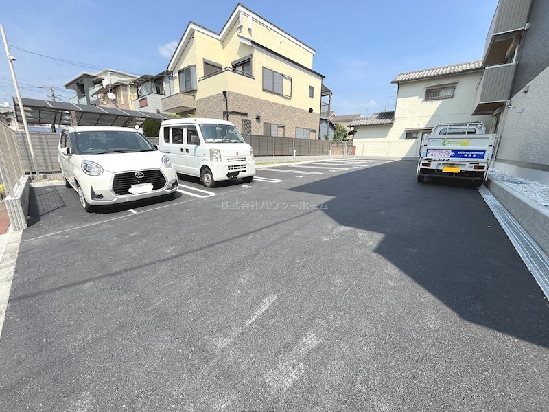 Mon Amour知原 駐車場