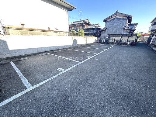 リオベルデ寺田 駐車場