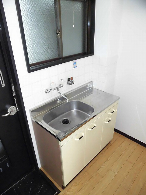 ドムス松ヶ崎 キッチン