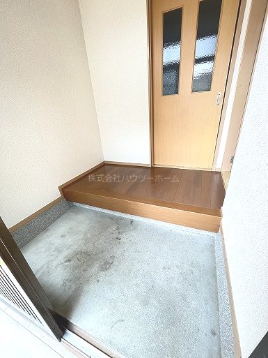 広野町小根尾貸家 玄関