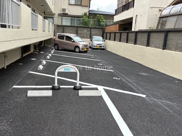 リバーサイド西賀茂 駐車場