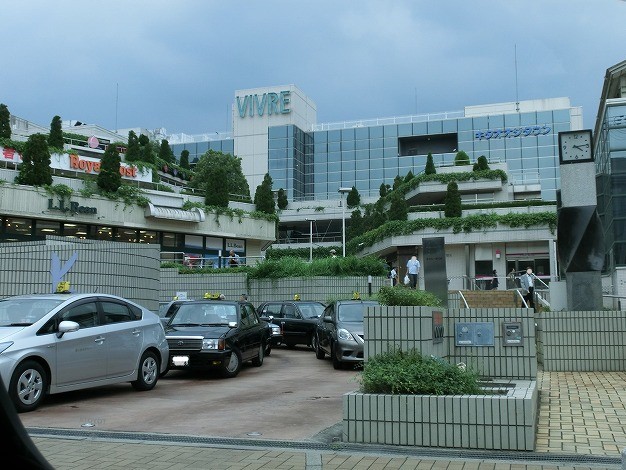 THE RESIDENCE 北白川 ショッピング施設