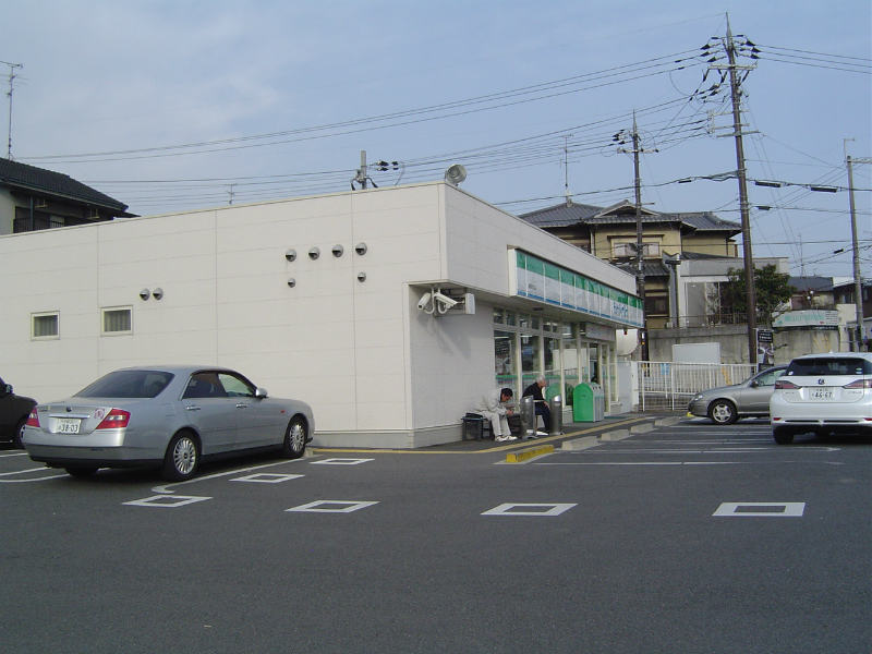 寺田深谷貸家 コンビニ