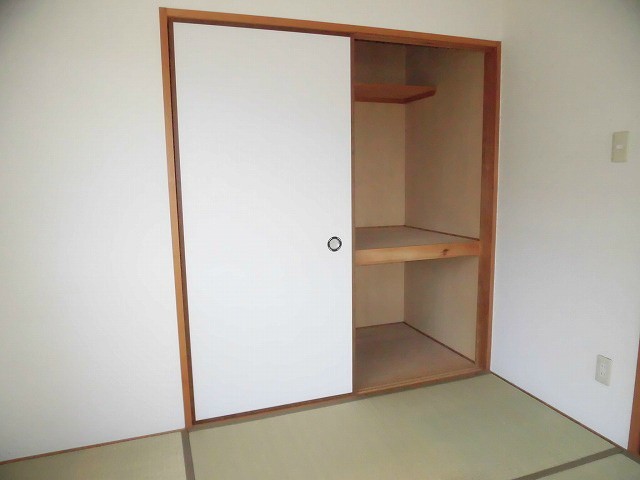レスト蟹ヶ坂 収納