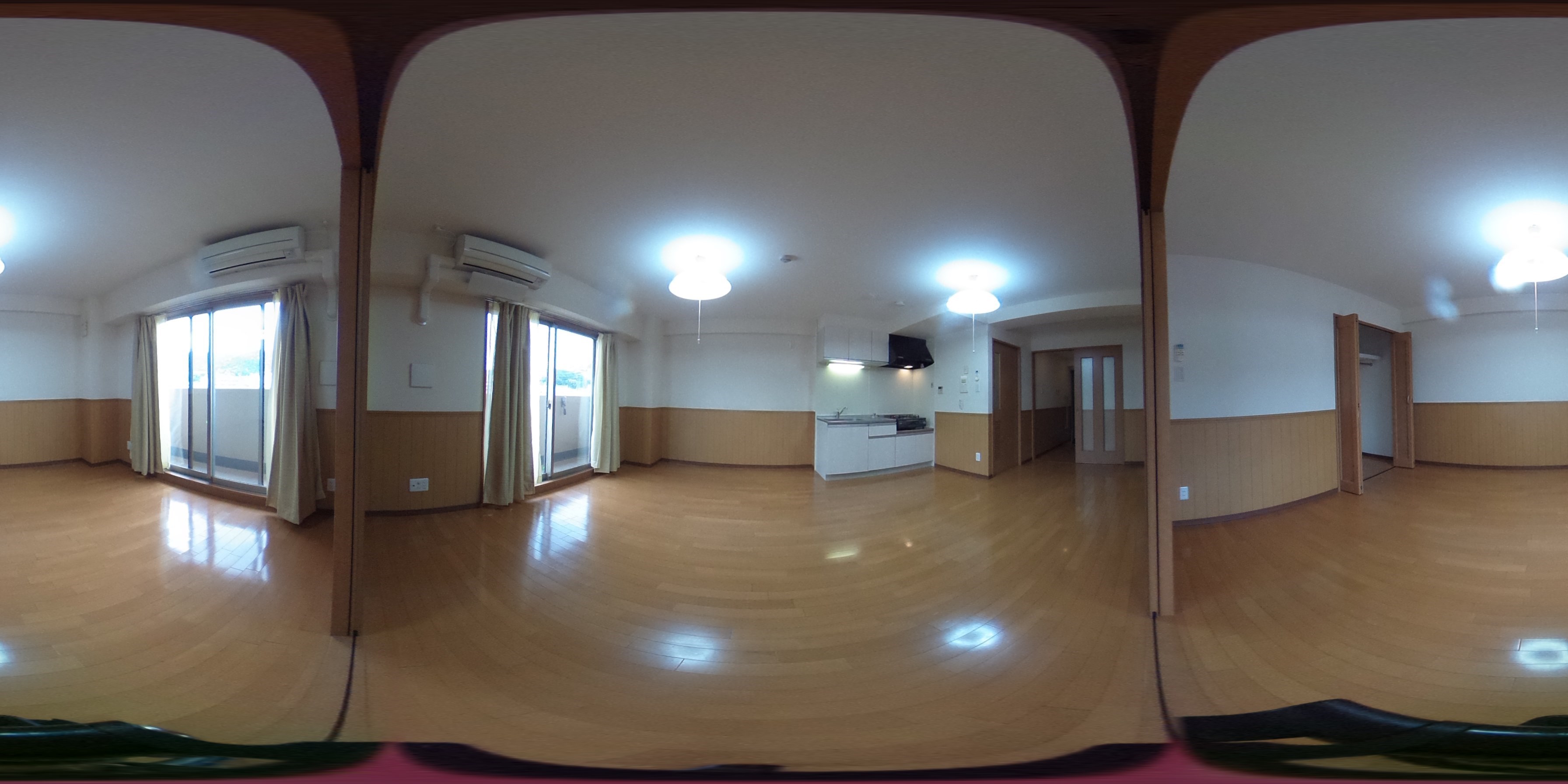 悠明館 リビング