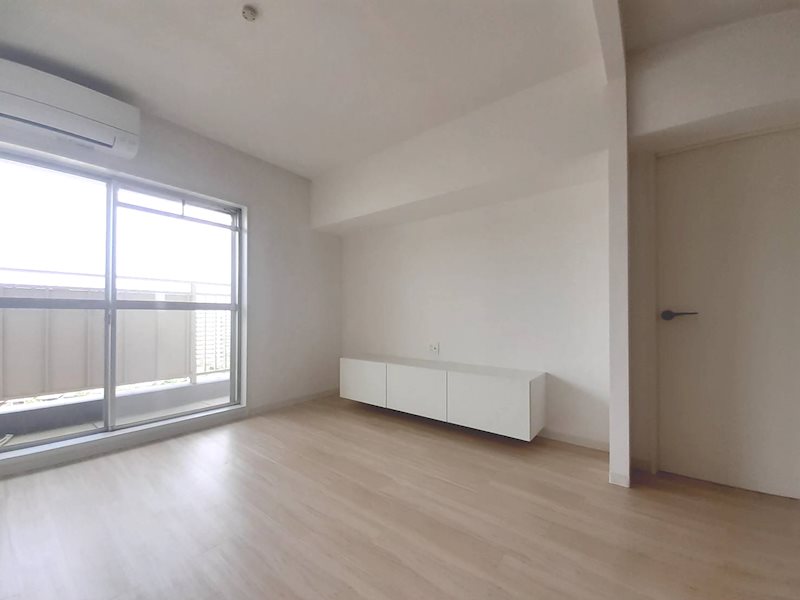 ベルヴィタウン京都伏見(向島市営住宅9街区) リビング