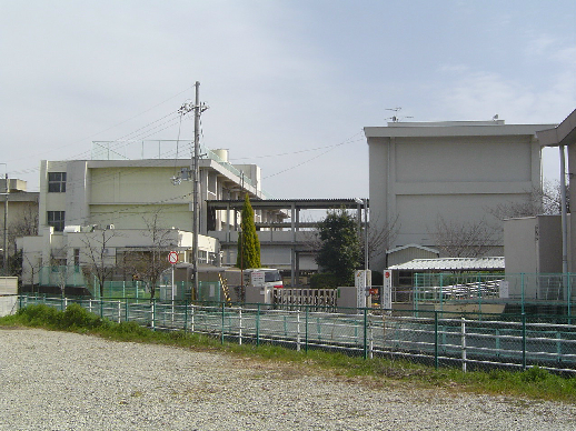ヴァン・ヴェール 小学校