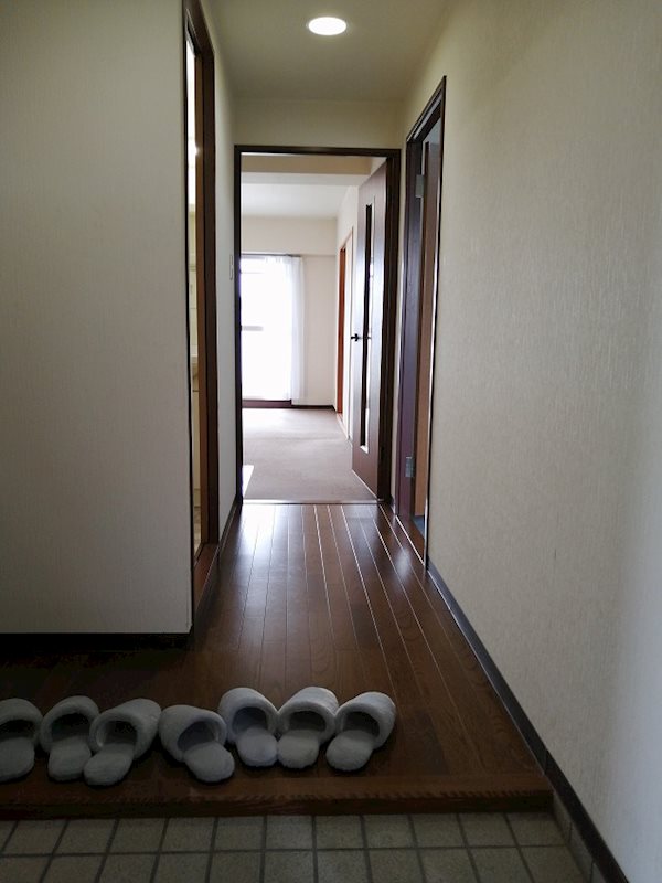 サニーヒル刀禰 玄関