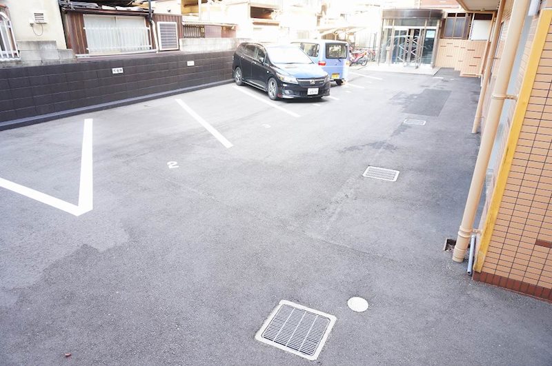 第7長栄マンション 駐車場
