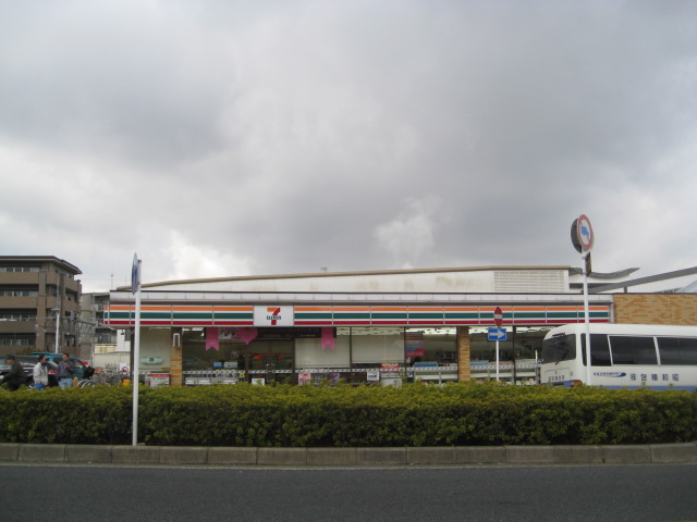 セリバテール若宮 コンビニ