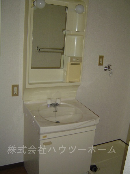 みとざかエイト 洗面所