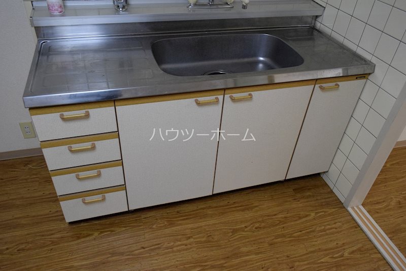 ルミエール春日森 キッチン