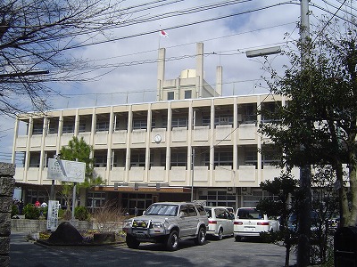 グリーンサム弐番館 小学校